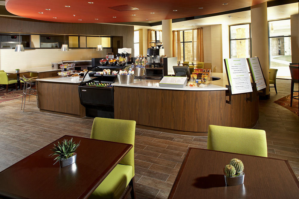 Courtyard By Marriott San Antonio Six Flags At The Rim Hotel Exterior foto